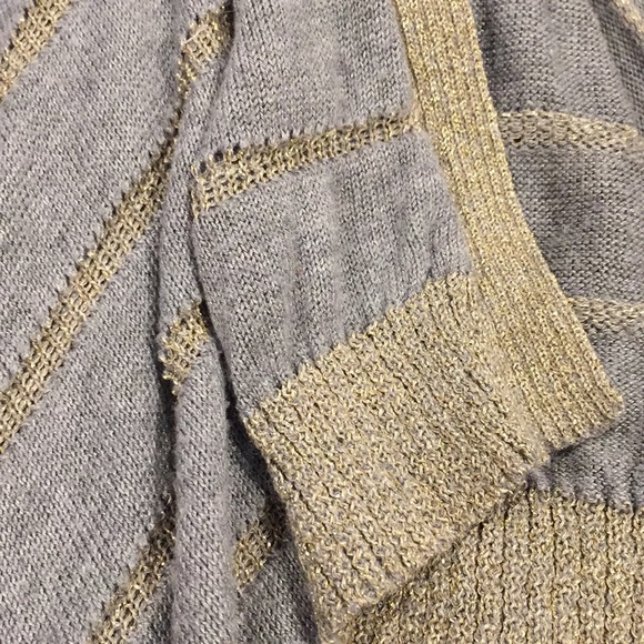Long grey and gold knit cardigan - Picture 2 of 4